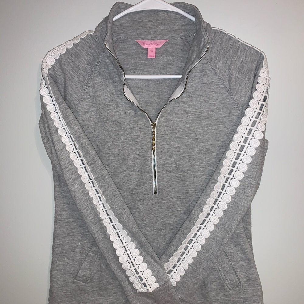 Lilly Pulitzer Skipper Solid Popover w/ Lace EUC